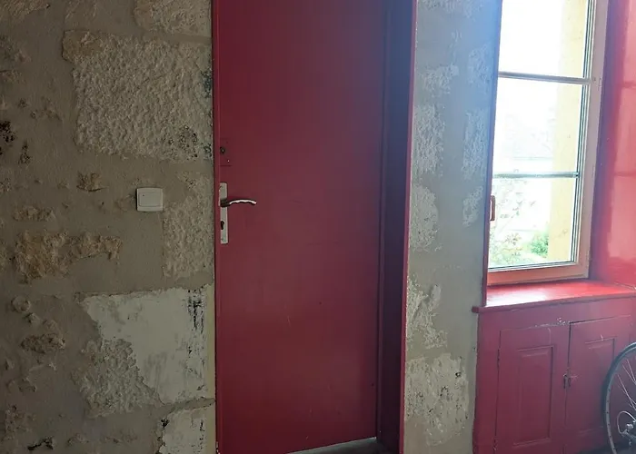 Centre דירה בלם